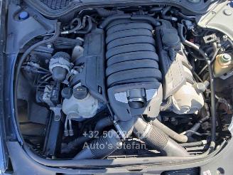 Porsche Panamera 4S picture 15