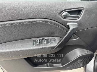Renault Captur TECHNO picture 12