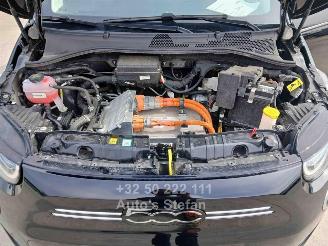 Fiat 500 E BEV picture 11