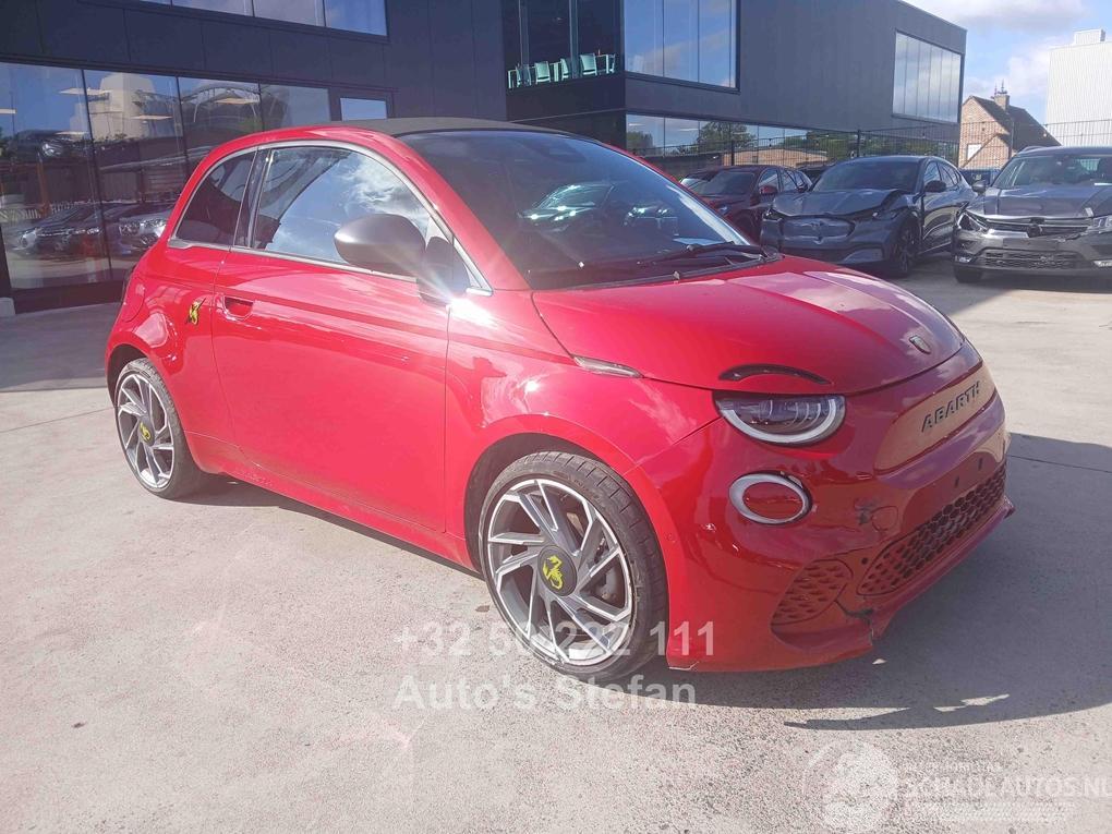 Fiat 500 E ABARTH