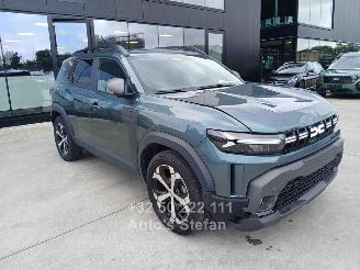 krockskadad bil auto Dacia Duster JOURNEY 2025/4