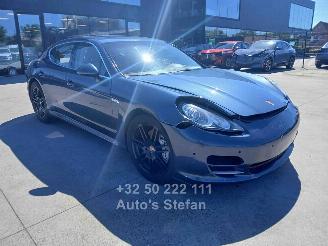 krockskadad bil auto Porsche Panamera 4S 2010/7