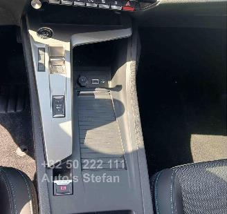 Peugeot 408  picture 11