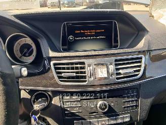 Mercedes E-klasse 200 BLU TC DITION picture 15