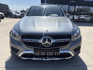 Damaged car Mercedes GLC 250 4 MATIC 2019/6