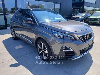 Damaged car Peugeot 3008 GT PACK 2020/2