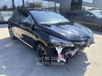 Vaurioauto  passenger cars Renault Clio V 2026/1