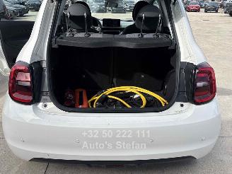 Fiat 500 E ICON picture 23