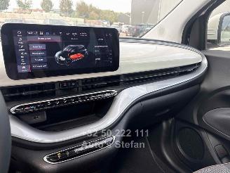 Fiat 500 E ICON picture 22