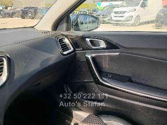 Kia Cee d  picture 10
