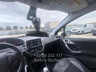 Peugeot 2008 ALLURE picture 12