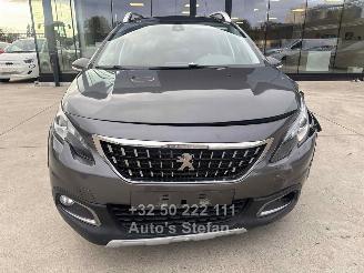 Peugeot 2008 ALLURE picture 2