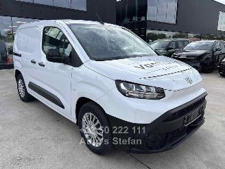 skadebil auto Toyota ProAce CITY 2026/2