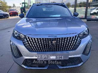 Peugeot 2008 ALLURE picture 2
