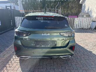 krockskadad bil auto Kia Cee d 1,0 TURBO GT-LINE 2024/9