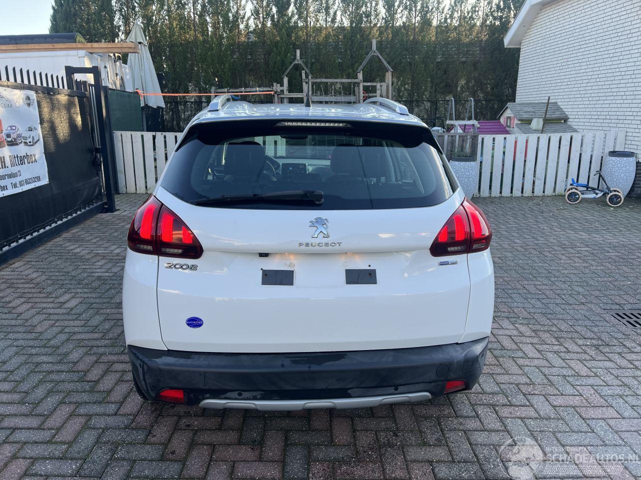 Peugeot 2008 1,2 PURE-TECH AUTOMATIC