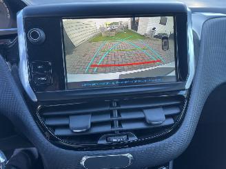 Peugeot 2008 1,2 PURE-TECH AUTOMATIC picture 23