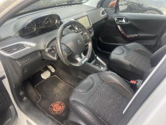 Peugeot 208 ROLAND - GARROS AUTOMATIC picture 21