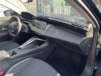 Peugeot 308 BENZINE - AUTOMATIC picture 13