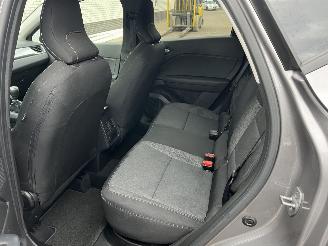 Renault Captur BENZINE - KLIMA + NAVI picture 17