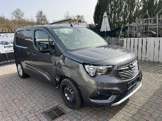 Opel Combo DIESEL - AUTOMATIC - 131,PS picture 8