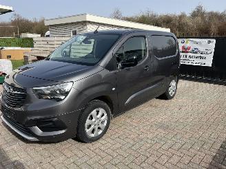Auto incidentate Opel Combo DIESEL - AUTOMATIC - 131,PS 2021/5