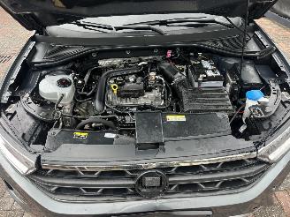 Volkswagen T-Roc BENZINE KLIMAYTRONIK -- NAVI picture 8
