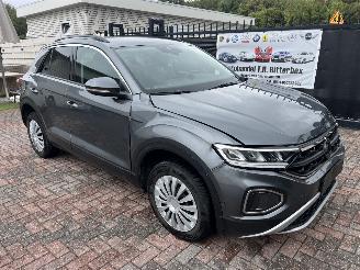 Volkswagen T-Roc BENZINE KLIMAYTRONIK -- NAVI picture 7