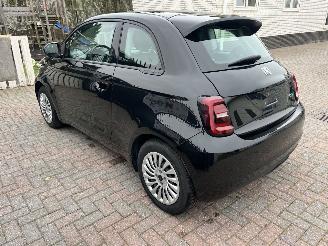 Fiat 500E 500.E  ACTION KLIMA picture 2