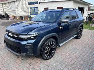 Damaged car Dacia Bigster HYBRIDE - BENZINE - AUTOMATIC 2025/9