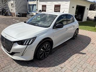 Peugeot 208 GT-LINE KLIMATRINIK - NAVI picture 3