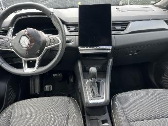Renault Captur E-TECH AUTOMATIC - FACE-LIFT picture 18