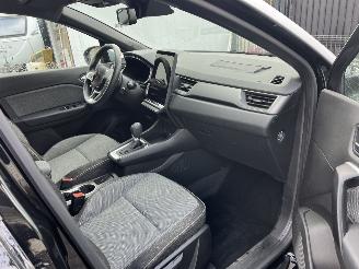 Renault Captur E-TECH AUTOMATIC - FACE-LIFT picture 15