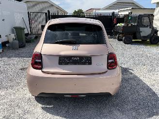 Fiat 500E 500 e 3+1 La Prima picture 1