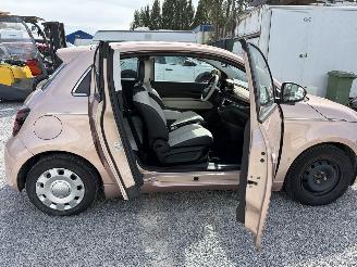 Fiat 500E 500 e 3+1 La Prima picture 20