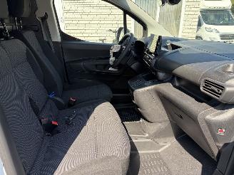 Opel Combo AUTOMATIC - 131 PS XL picture 16