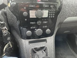 Opel Zafira 1.8 Cosmo Airco 140PK!!!  7P picture 28