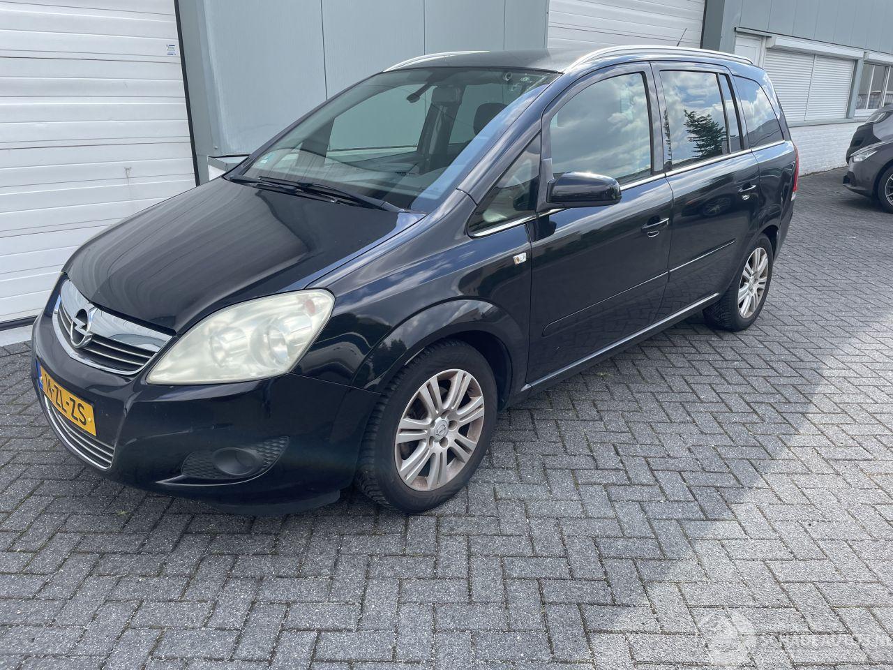 Opel Zafira 1.8 Cosmo Airco 140PK!!!  7P