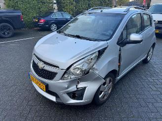 uszkodzony samochody osobowe Chevrolet Spark 1.2 16V LT 2011/11