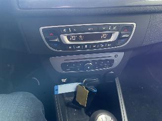 Renault Mégane 1.5 Dci Limited 110PK!!! picture 17