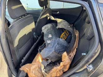 Ford Fiesta 1.5 TDCi Titanium picture 15