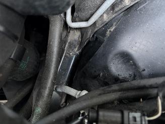 BMW 3-serie 320d picture 7