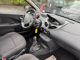 Renault Twingo 1.2-16V Dynamique picture 9
