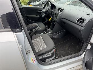 Volkswagen Polo 1.2TDI picture 11