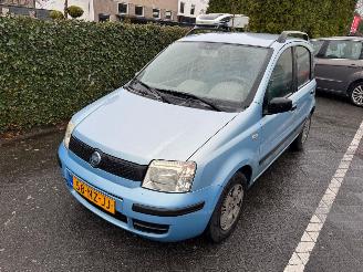 krockskadad bil auto Fiat Panda 1.2 dynamic 2004/5