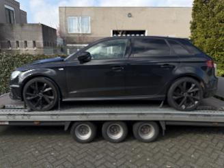 Audi A3 1.6 TDI Adrenalin picture 25