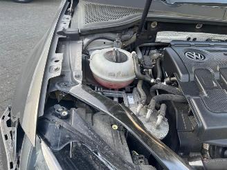 Volkswagen Golf 1.6 TDI Highline picture 16