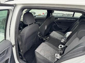 Volkswagen Golf 1.4 TSI Highline picture 11