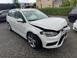 Damaged car Volkswagen Golf 1.4 TSI Highline 2015/2