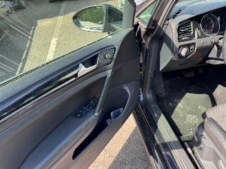 Volkswagen Golf 1.4 TSI Business Edition picture 12